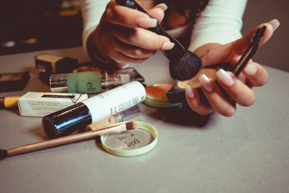 18063期彩票开奖结果最新公布,快来看看你中奖了吗?